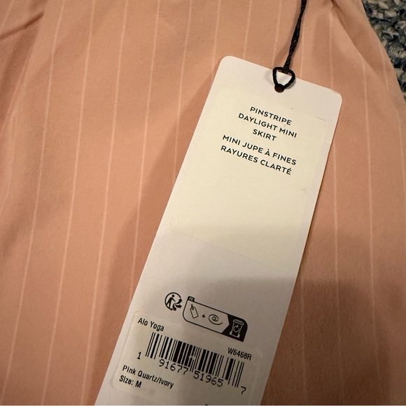 NWT ALO YOGA Pinstripe Daylight Mini Skirt Pink Quartz Ivory - Picture 9 of 9